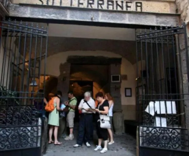 Purgatorio House * Napels